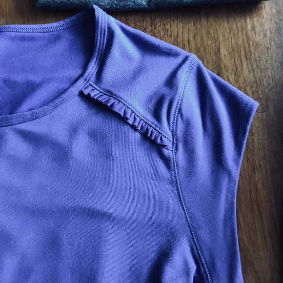 Two Exercise Tops - Picture 3 of 14